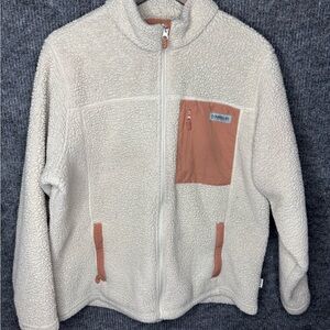 Magellan Outdoors Cream Sherpa Fleece Jacket with Tan Accent